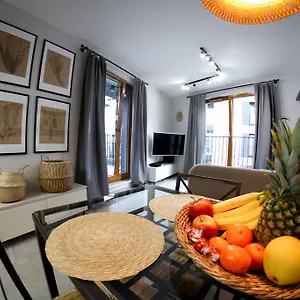 Browar Lubicz | Balcony | Elevator | Free Garage Appartement Cracovie
